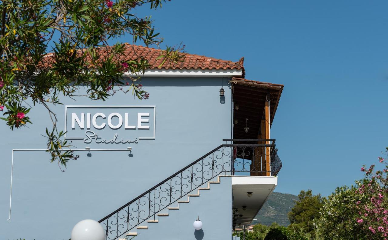 Nicole Aparthotel